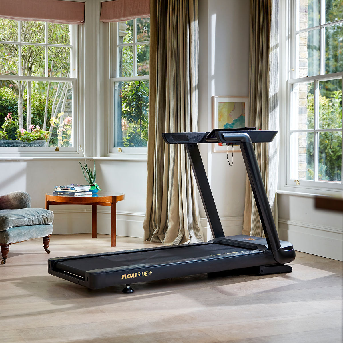 Reebok Floatride Smart Incline Treadmill With Integrated Bluetooth Surround detail view 9